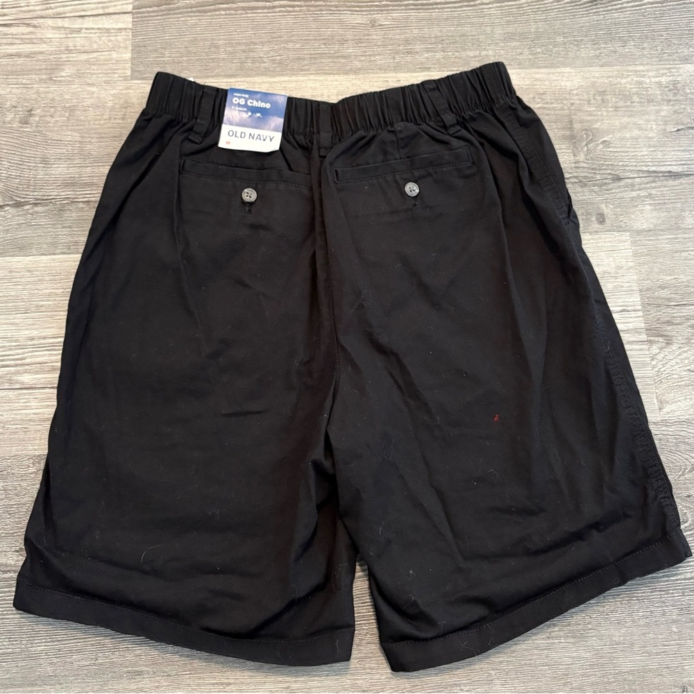 Old Navy Black Chino Shorts . Women size M.
NWT - Picture 6 of 7